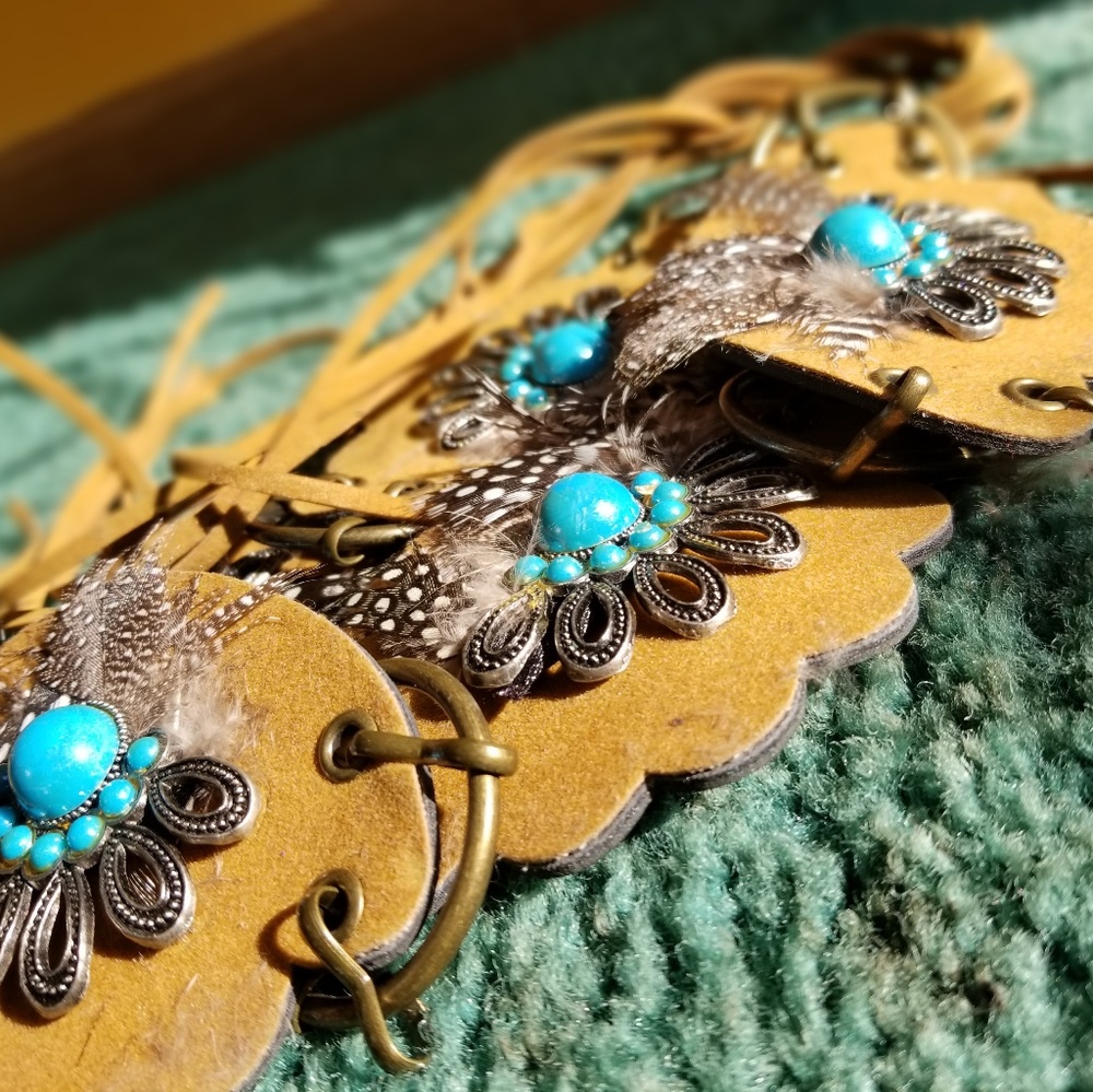 Western style Fringe Belt